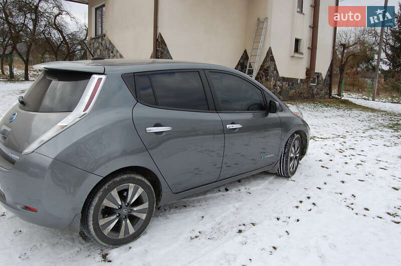 Хэтчбек Nissan Leaf 2017 в Львове фото 8 Хэтчбек Nissan Leaf 2017 в Львове