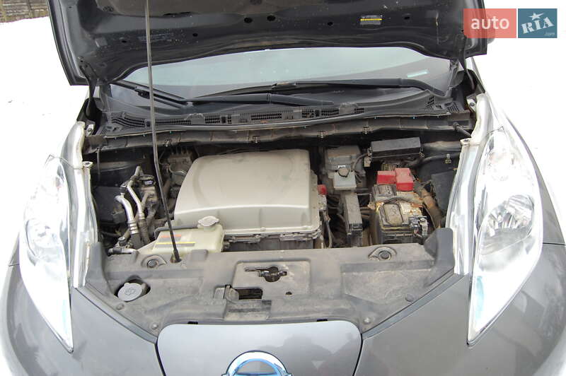 Хэтчбек Nissan Leaf 2017 в Львове фото 19 Хэтчбек Nissan Leaf 2017 в Львове