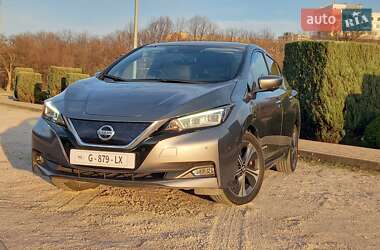 Хетчбек Nissan Leaf 2019 в Дніпрі