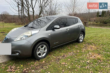 Хетчбек Nissan Leaf 2013 в Івано-Франківську