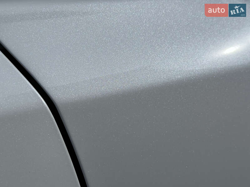 Хетчбек Nissan Leaf 2019 в Одесі