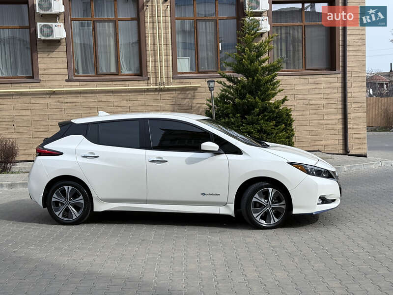 Хетчбек Nissan Leaf 2019 в Одесі