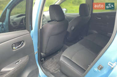 Хэтчбек Nissan Leaf 2014 в 