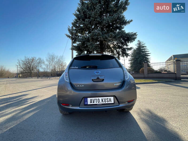 Хэтчбек Nissan Leaf 2014 в Луцке