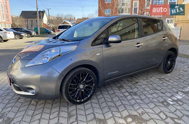 Хэтчбек Nissan Leaf 2014 в Черновцах