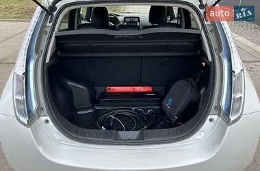 Хэтчбек Nissan Leaf 2014 в 