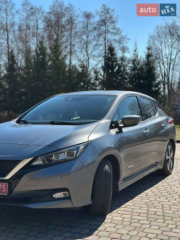 Хэтчбек Nissan Leaf 2019 в Львове фото 10 Хэтчбек Nissan Leaf 2019 в Львове