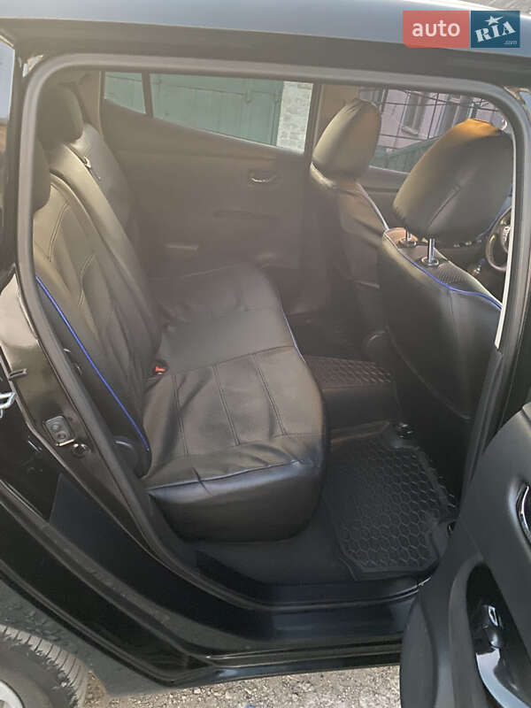 Хэтчбек Nissan Leaf 2013 в Днепре фото 5 Хэтчбек Nissan Leaf 2013 в Днепре