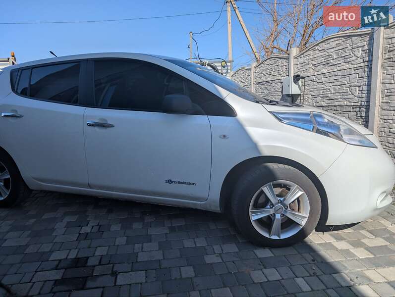 Nissan Leaf 2013