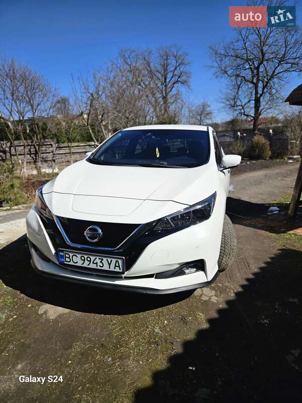 Хэтчбек Nissan Leaf 2018 в Дрогобыче фото 2 Хэтчбек Nissan Leaf 2018 в Дрогобыче