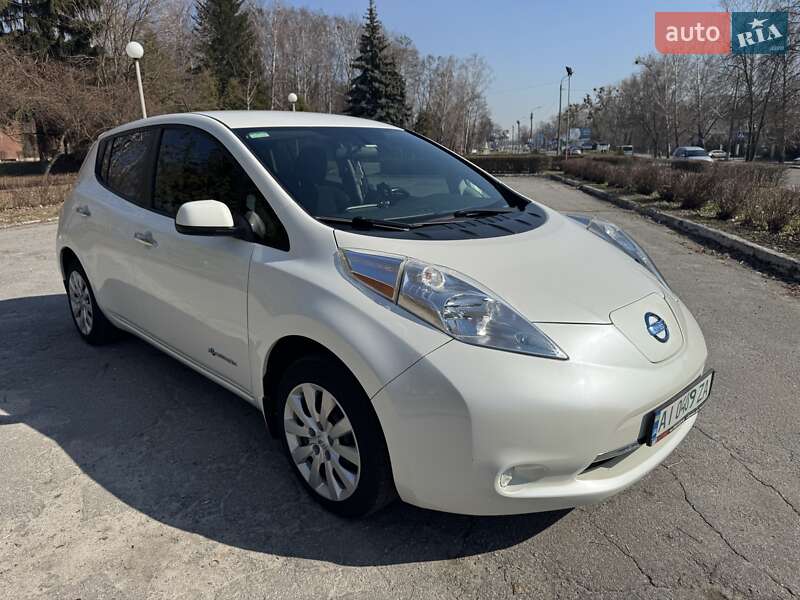 Nissan Leaf 2014