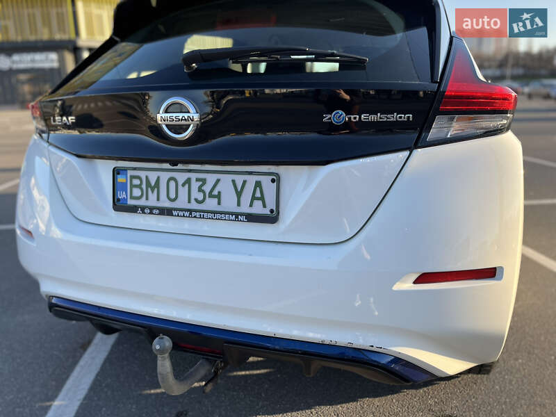 Хэтчбек Nissan Leaf 2019 в Конотопе