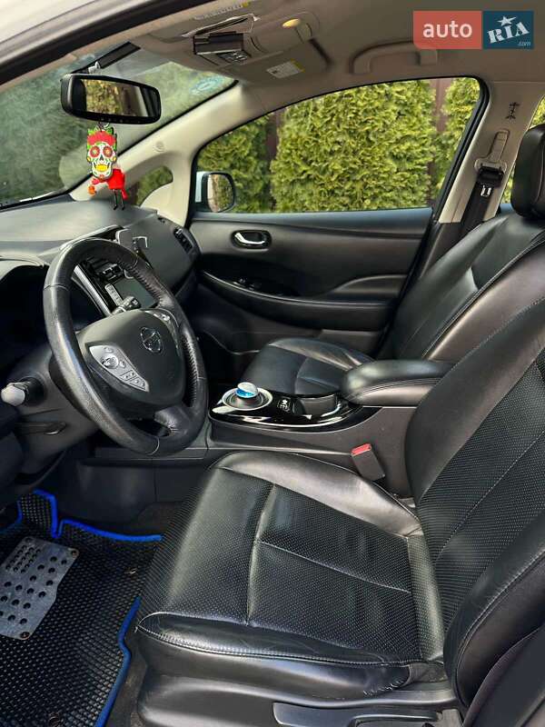 Хетчбек Nissan Leaf 2014 в Києві