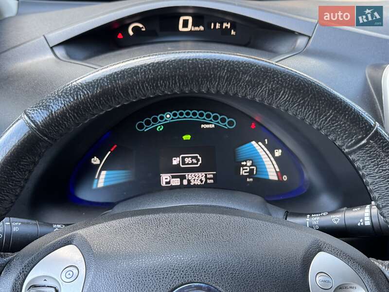 Хетчбек Nissan Leaf 2014 в Києві