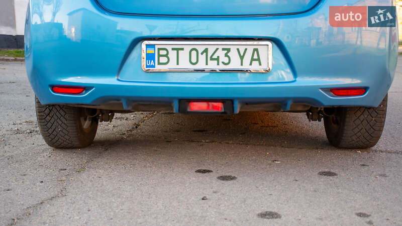 Хетчбек Nissan Leaf 2012 в Херсоні