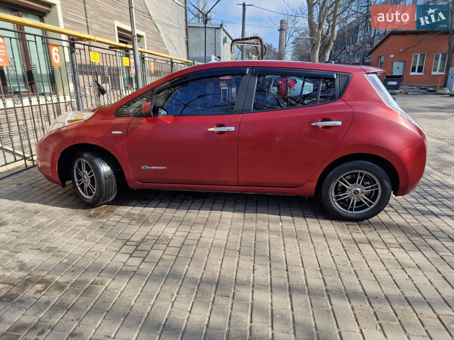 2013 Nissan Leaf - мініатюра 8