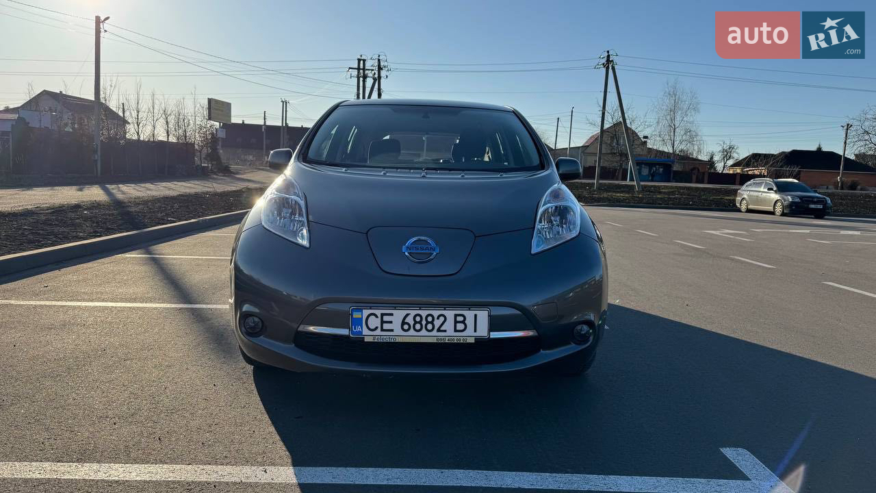 2015 Nissan Leaf - мініатюра 16