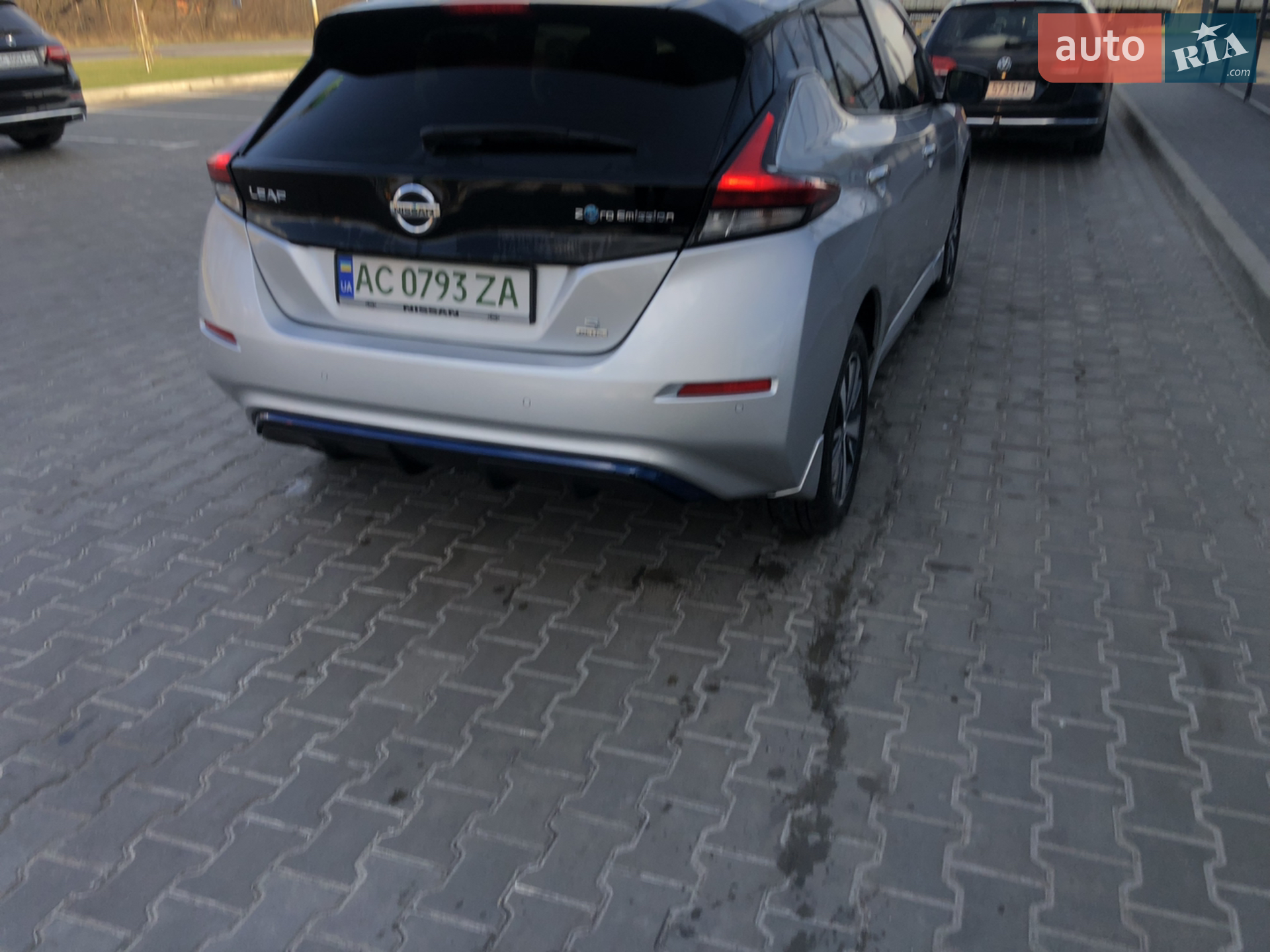 2020 Nissan Leaf - мініатюра 3