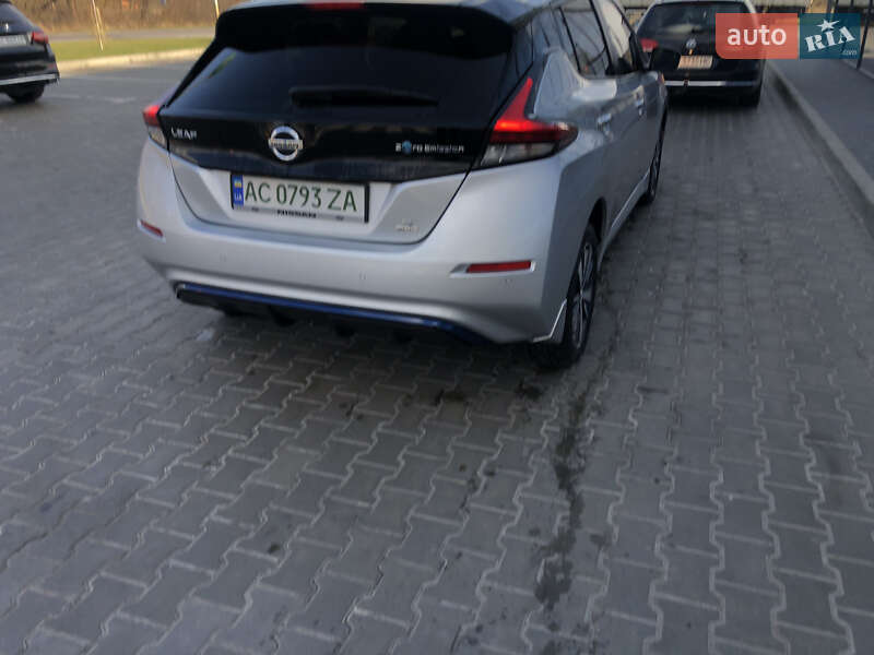 Хэтчбек Nissan Leaf 2020 в Киверцах