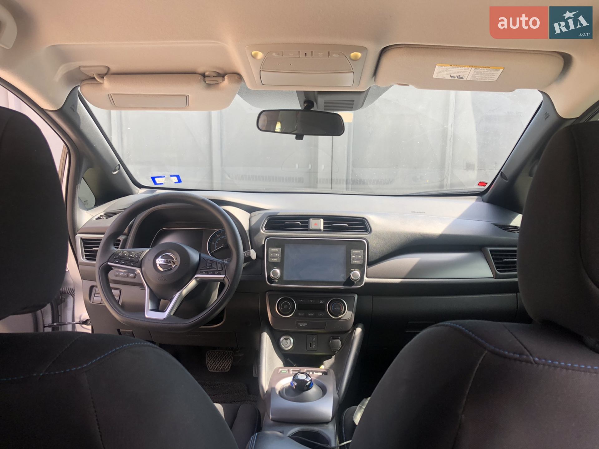 2020 Nissan Leaf - мініатюра 11