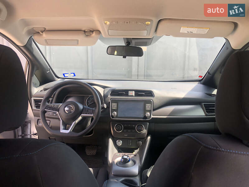 Хэтчбек Nissan Leaf 2020 в Киверцах