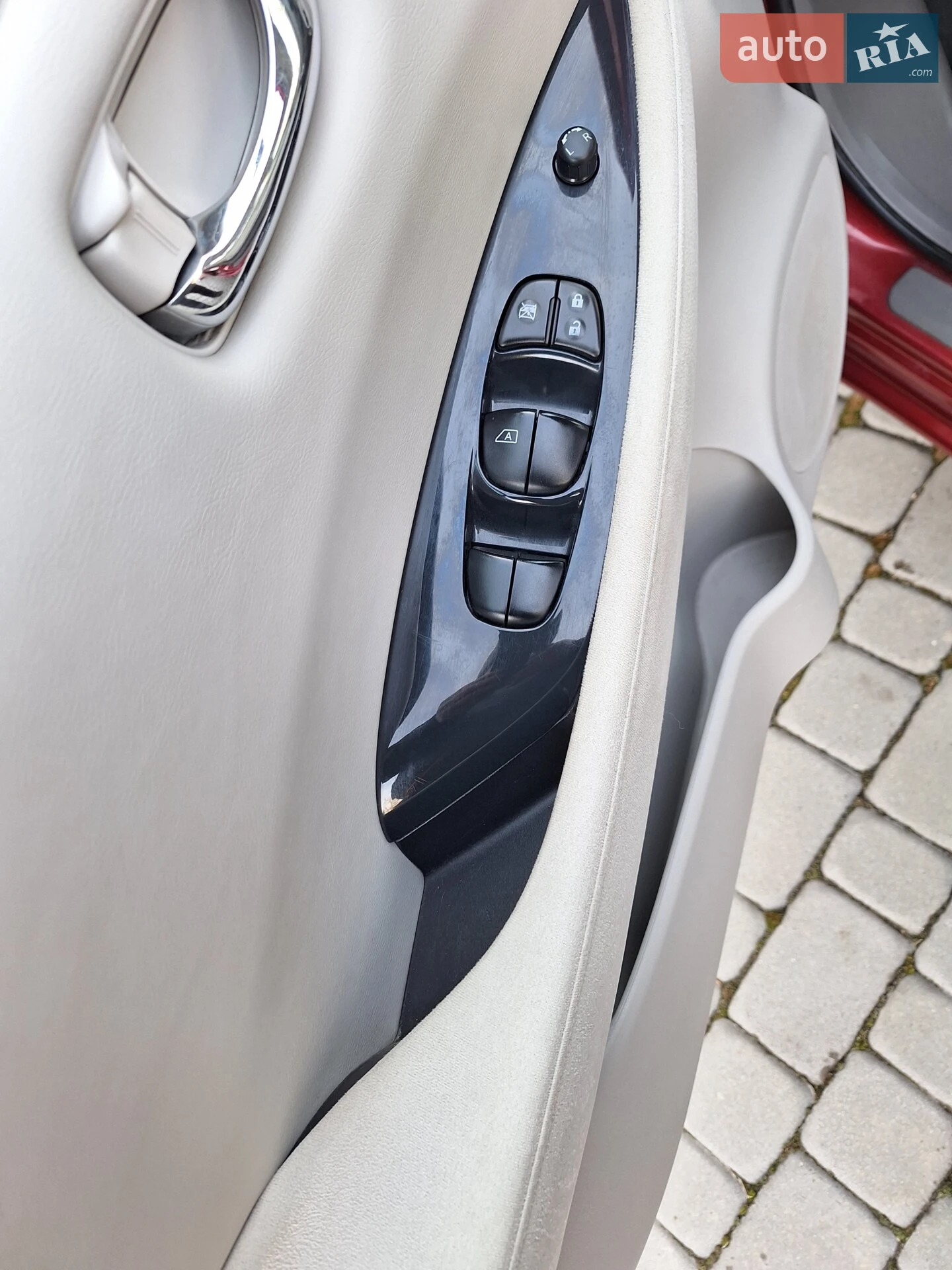 2012 Nissan Leaf - мініатюра 19