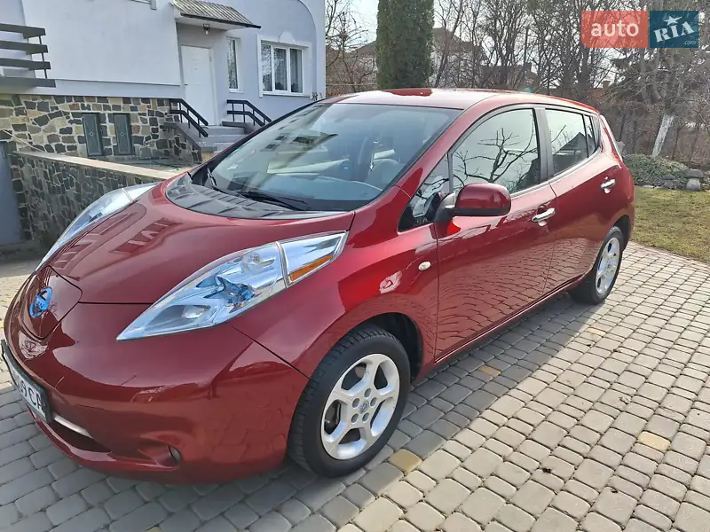Nissan Leaf 2012