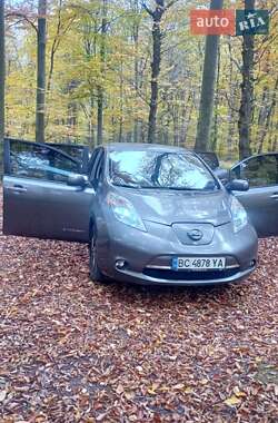 Хетчбек Nissan Leaf 2014 в Львові