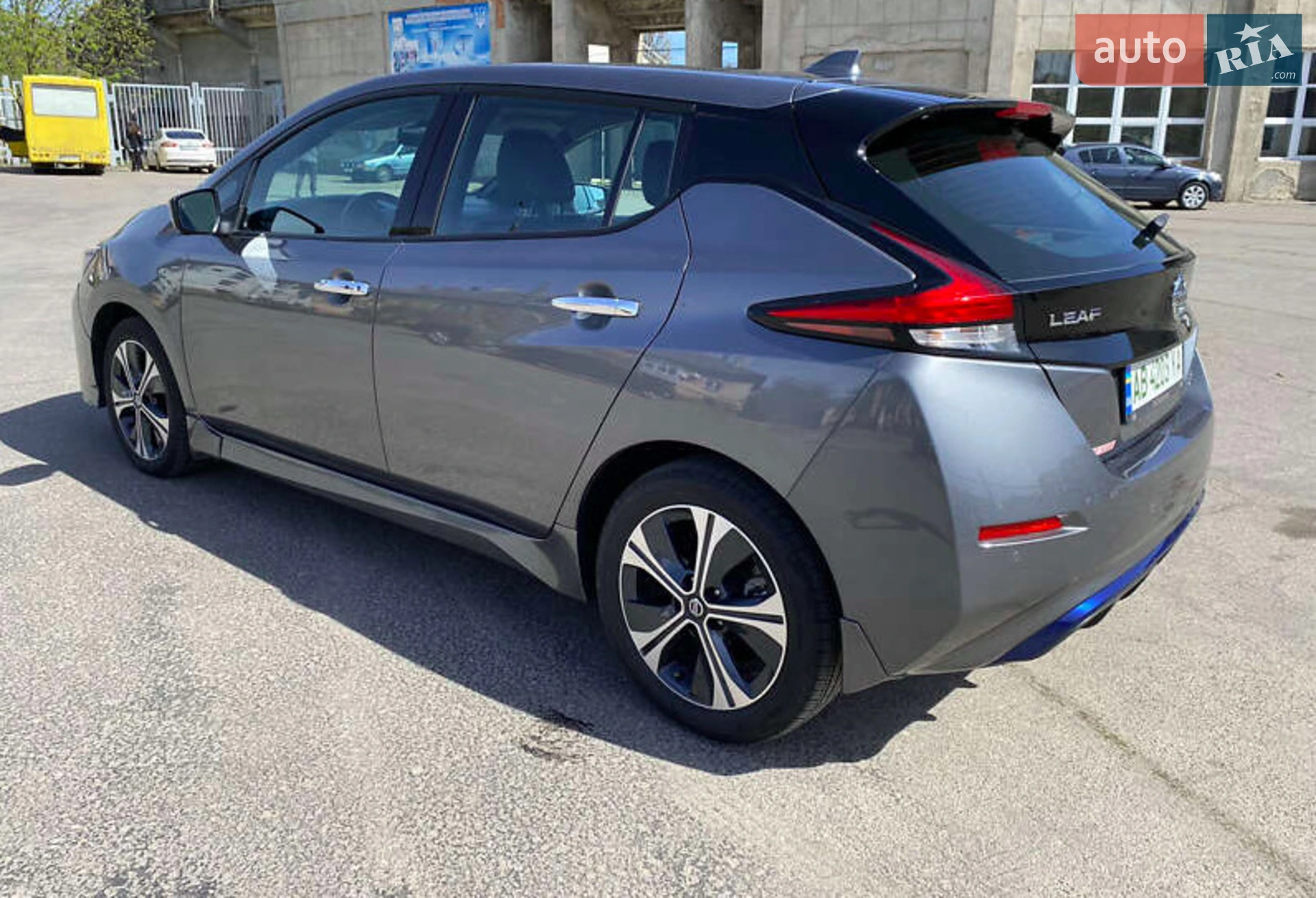 2021 Nissan Leaf - мініатюра 33