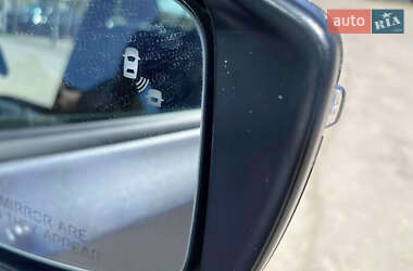 Хэтчбек Nissan Leaf 2021 в 