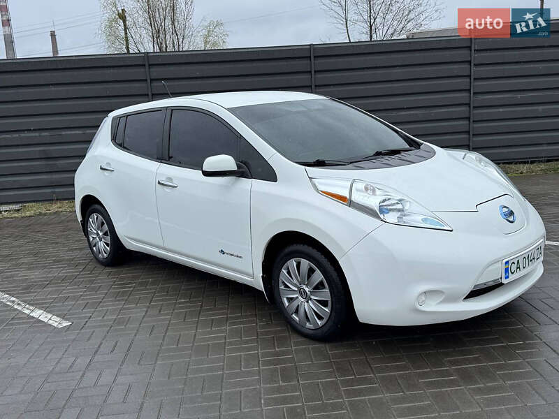 Хэтчбек Nissan Leaf 2014 в Черкассах