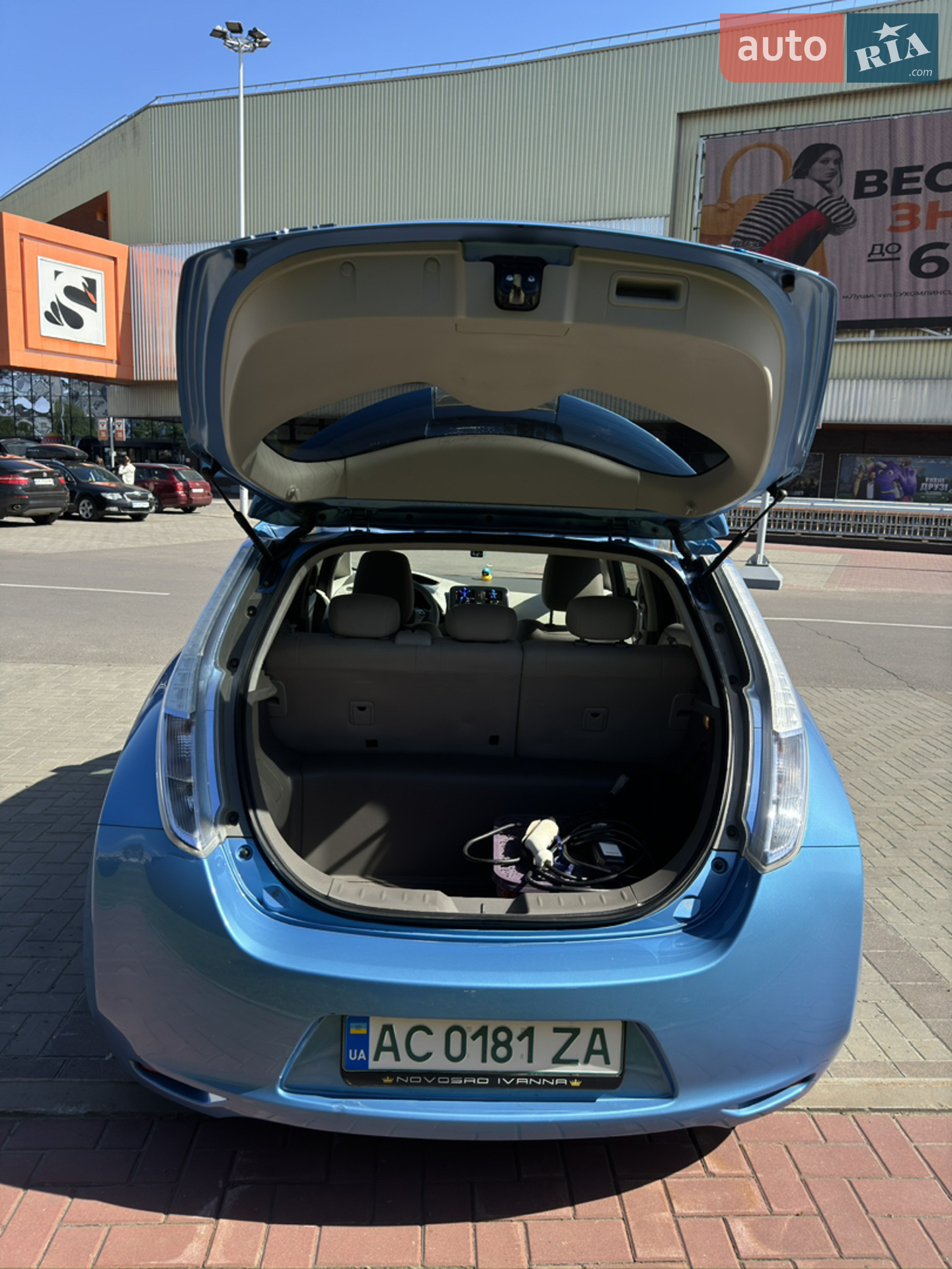2012 Nissan Leaf - мініатюра 10