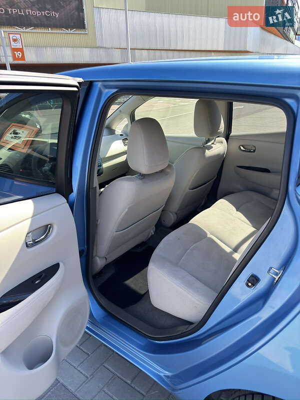 Хетчбек Nissan Leaf 2012 в Луцьку фото 16 Хетчбек Nissan Leaf 2012 в Луцьку