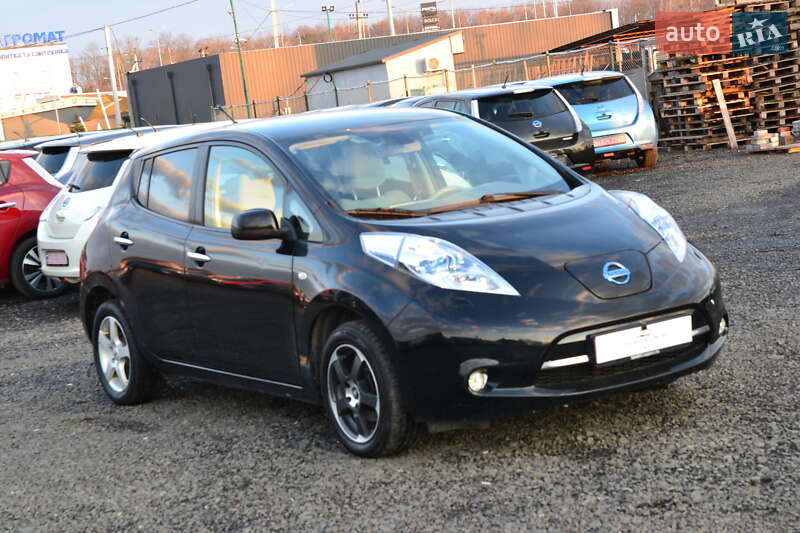 Хэтчбек Nissan Leaf 2012 в Луцке
