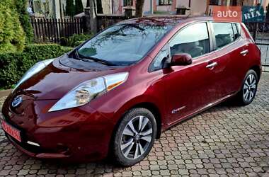Хэтчбек Nissan Leaf 2016 в 