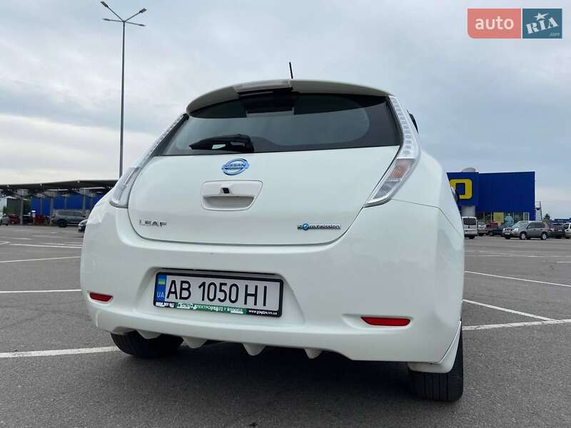 Хетчбек Nissan Leaf 2016 в Вінниці