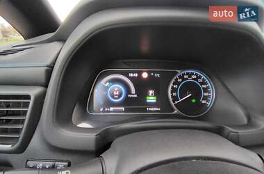 Хэтчбек Nissan Leaf 2019 в 