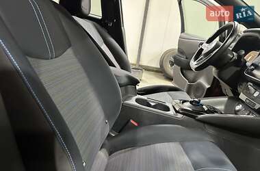 Хэтчбек Nissan Leaf 2018 в 