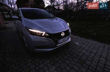 Хэтчбек Nissan Leaf 2023 в Калуше
