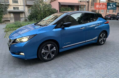 Хэтчбек Nissan Leaf 2019 в 