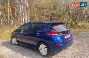 Хэтчбек Nissan Leaf 2020 в 