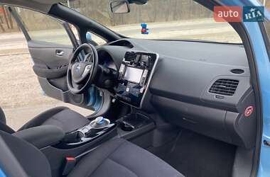 Хэтчбек Nissan Leaf 2014 в 