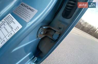 Хэтчбек Nissan Leaf 2014 в 