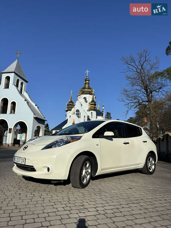 Nissan Leaf 2012