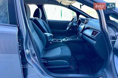 Хетчбек Nissan Leaf 2021 в 