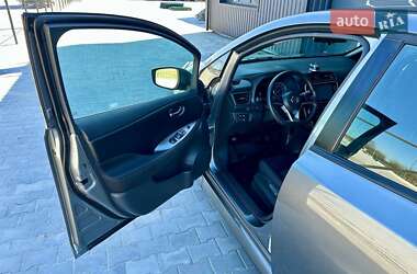 Хетчбек Nissan Leaf 2021 в 