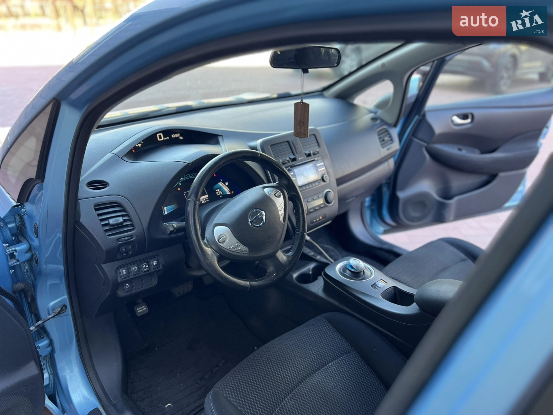 2015 Nissan Leaf - мініатюра 14