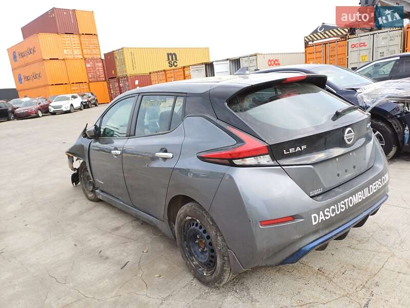 Хэтчбек Nissan Leaf 2018 в Черкассах