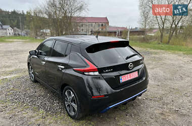Хэтчбек Nissan Leaf 2018 в 