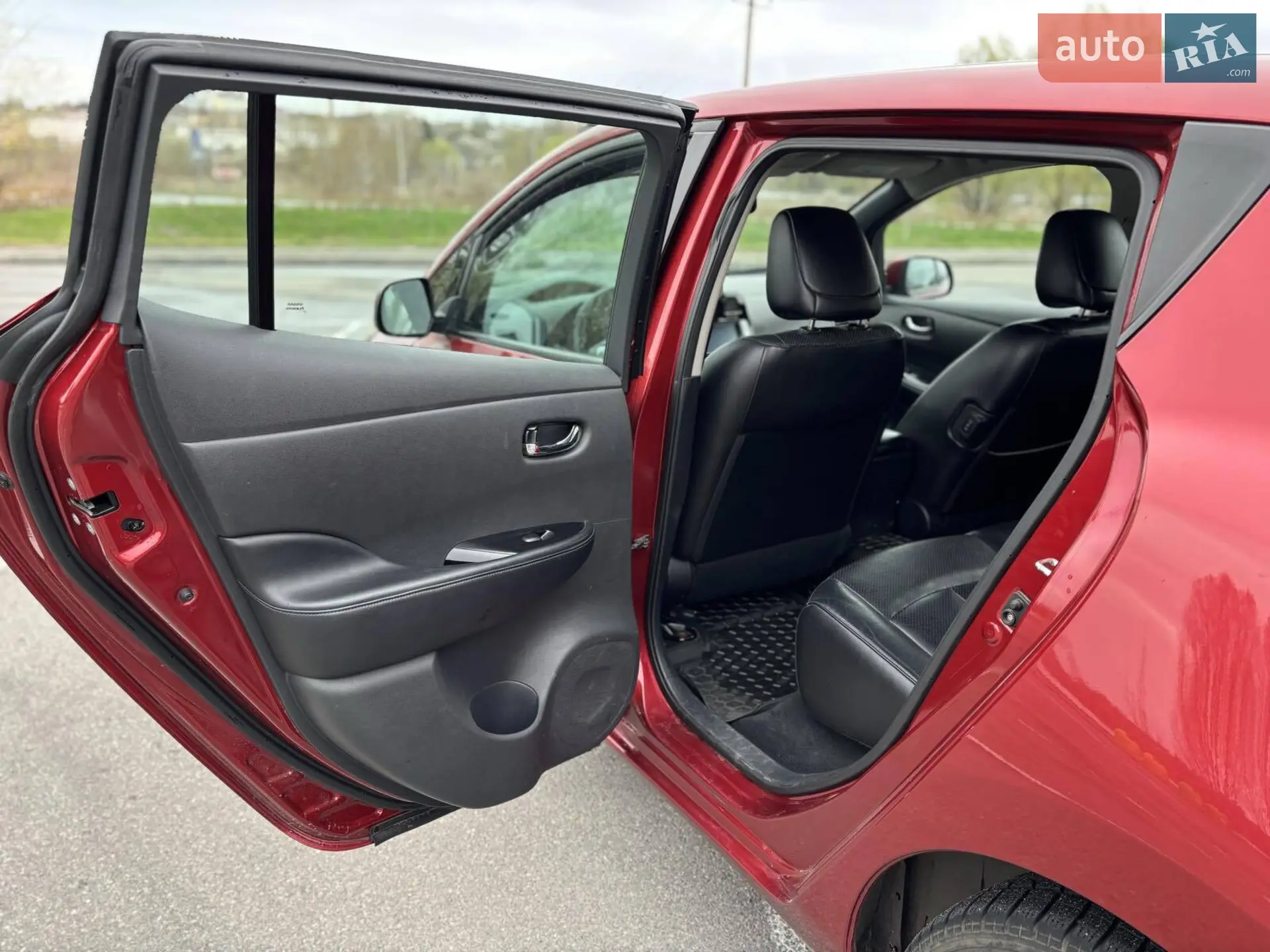 2013 Nissan Leaf - мініатюра 18